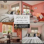 Holiday home Modern 2bdr House By Homebird Management Short Lets & Serviced With Private Parking & Free Wifi *